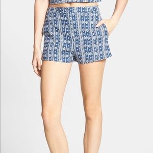 NWT Lucca Couture high rise print shorts—Medium